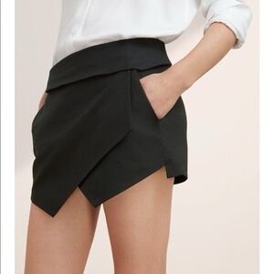 S | NAVY Aritzia Talula Berklee Envelope Skort